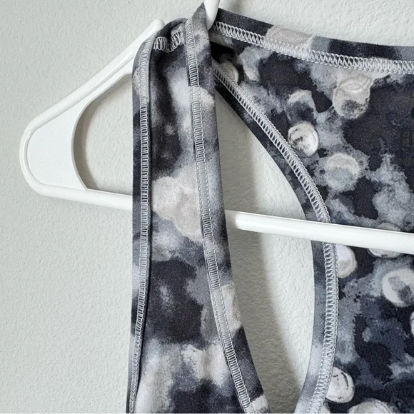 Athleta Chi Dot Tank in Moon Grey Size Small Racerback Activewear Athleisure - Picture 4 of 10